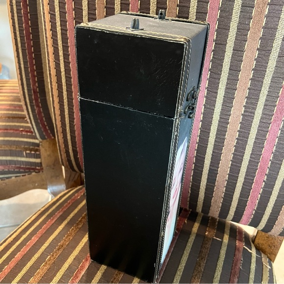 Marilyn Monroe Wine Box - Picture 5 of 5